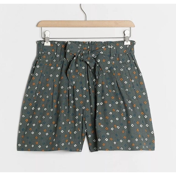 Anthropologie Kennedy Shorts Green Linen Blend SZ Small Paperbag Dark Green